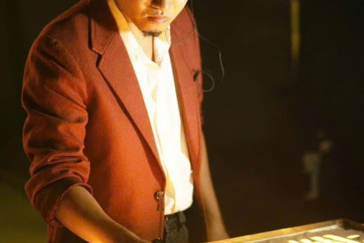 Nghệ sĩ Nguyễn Tiến gìn giữ tranh cát Việt giữa thời đại số