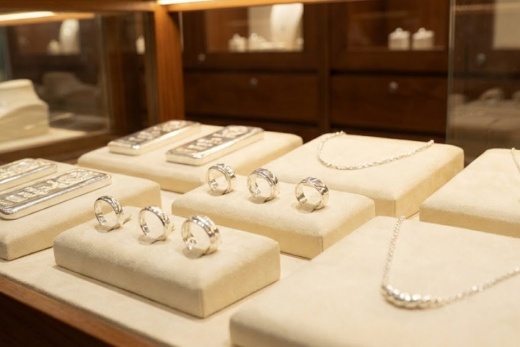 Giá bạc ngày 1/4 phục hồi, thị trường rục rịch kỳ vọng sóng tăng mới