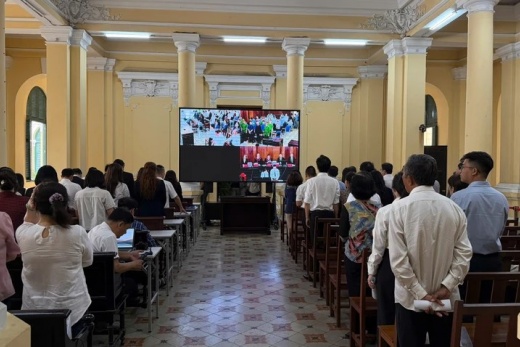 Bà Nguyễn Thị Như Loan bật khóc tại tòa, khẳng định chỉ là nhà đầu tư thuần túy, nếu biết đất công đã không mua