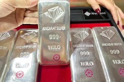 Giá bạc quay đầu giảm mạnh sáng 9/4: Biến động toàn cầu khiến nhà đầu tư thận trọng